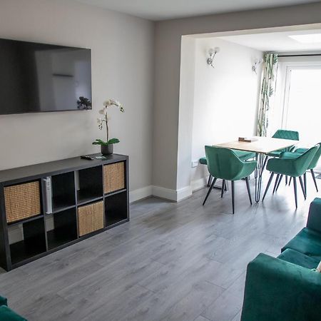 Wave Stays - Ground Floor Apartment - Outside Seating Area Cleveleys Extérieur photo