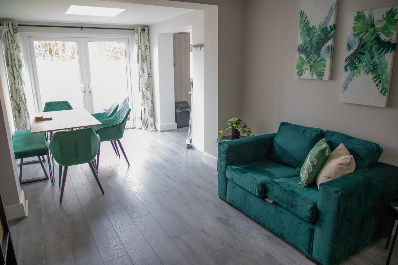 Wave Stays - Ground Floor Apartment - Outside Seating Area Cleveleys Extérieur photo