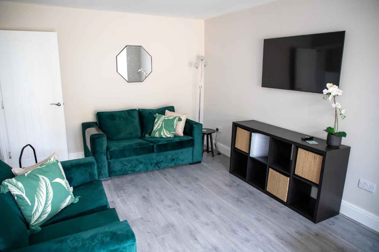 Wave Stays - Ground Floor Apartment - Outside Seating Area Cleveleys Extérieur photo